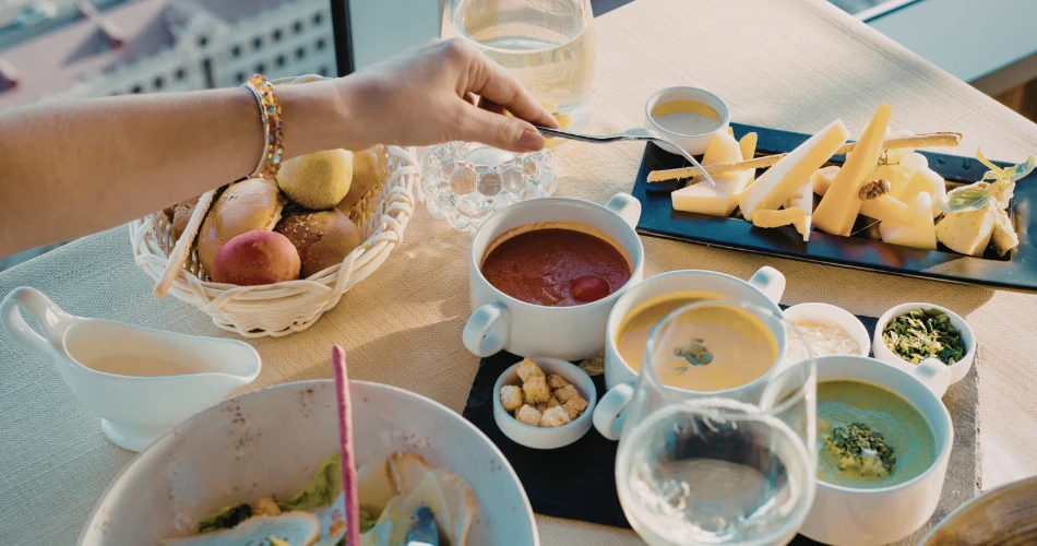 Twain Harte Nightlife Guide: Best Bars, Live Music & Evening Vibes