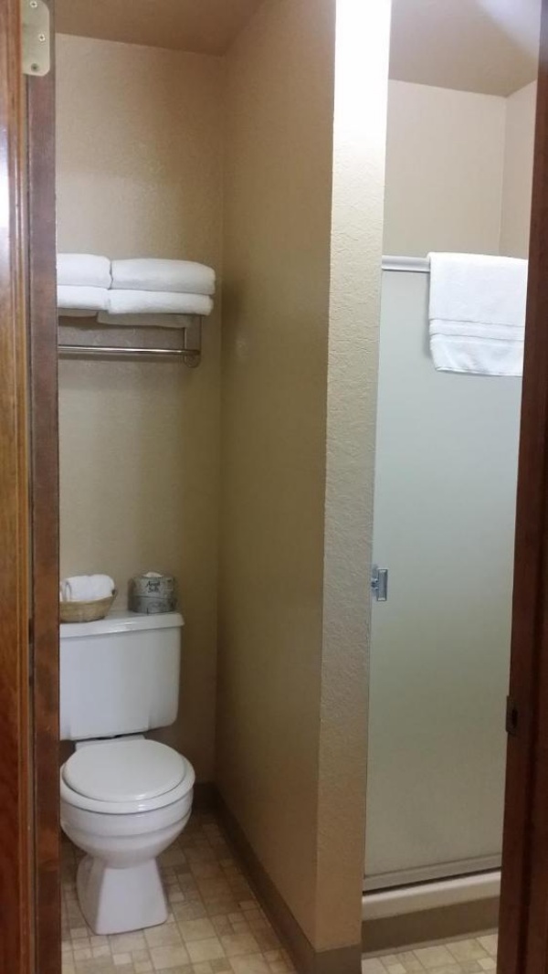 Wildwood Inn image 15